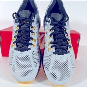 Nike Mens Air Max 2013 Running Shoes Livestrong Gray Mesh Low Top Lace Up 8M